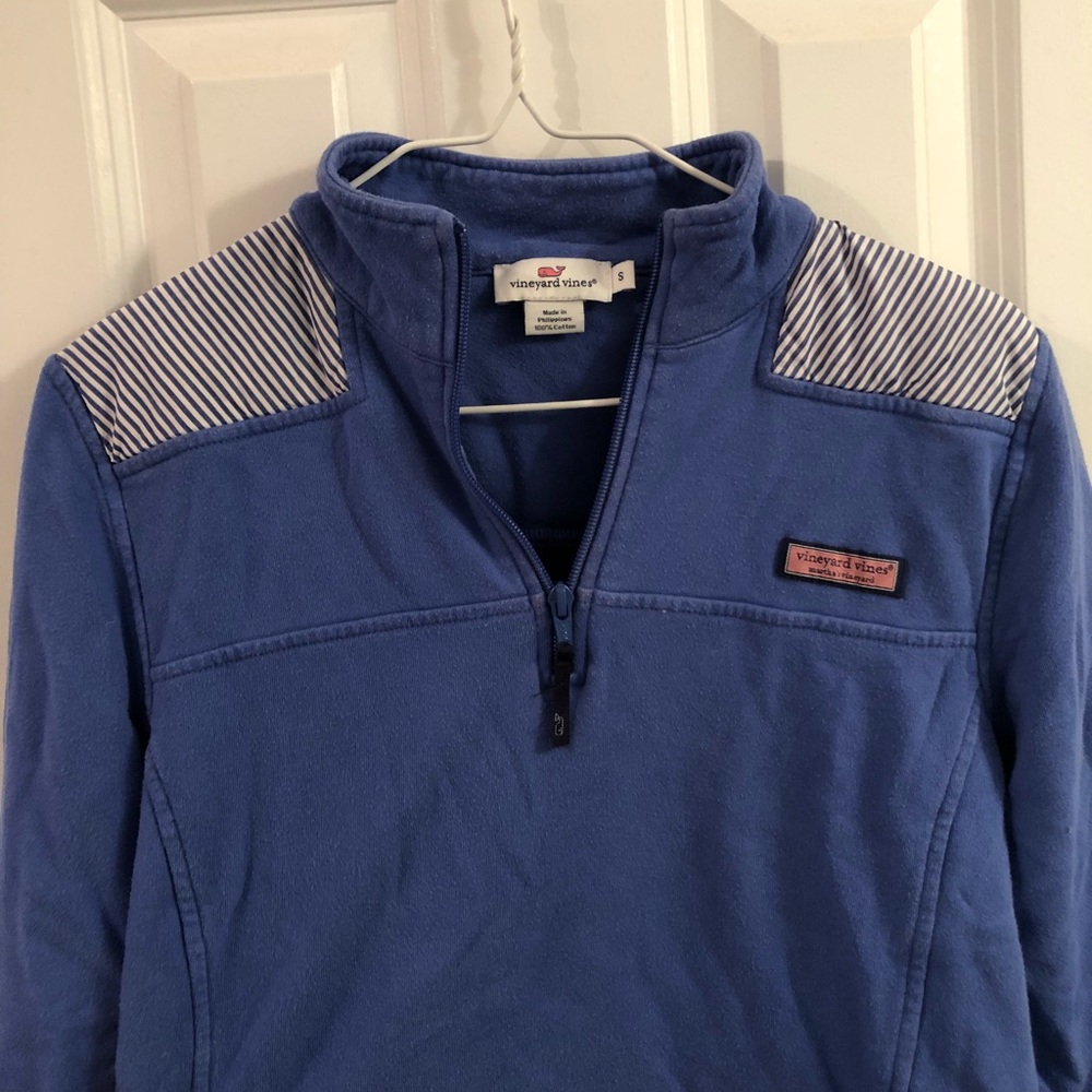 Vineyard vines pullover!